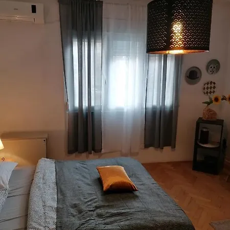 Ferienwohnung Mala Bella Zemun Exterior foto
